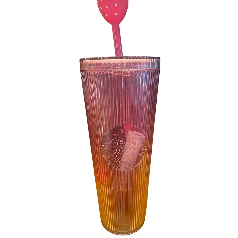 Starbucks PINK DRINK COLLECTION 2026 LTD Strawberry Topper 24oz Cup NWT-SHIP TOM
